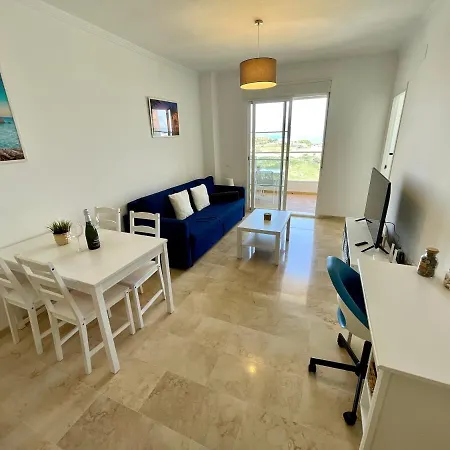 Sea View - 7 Minutes To Sotogrande *